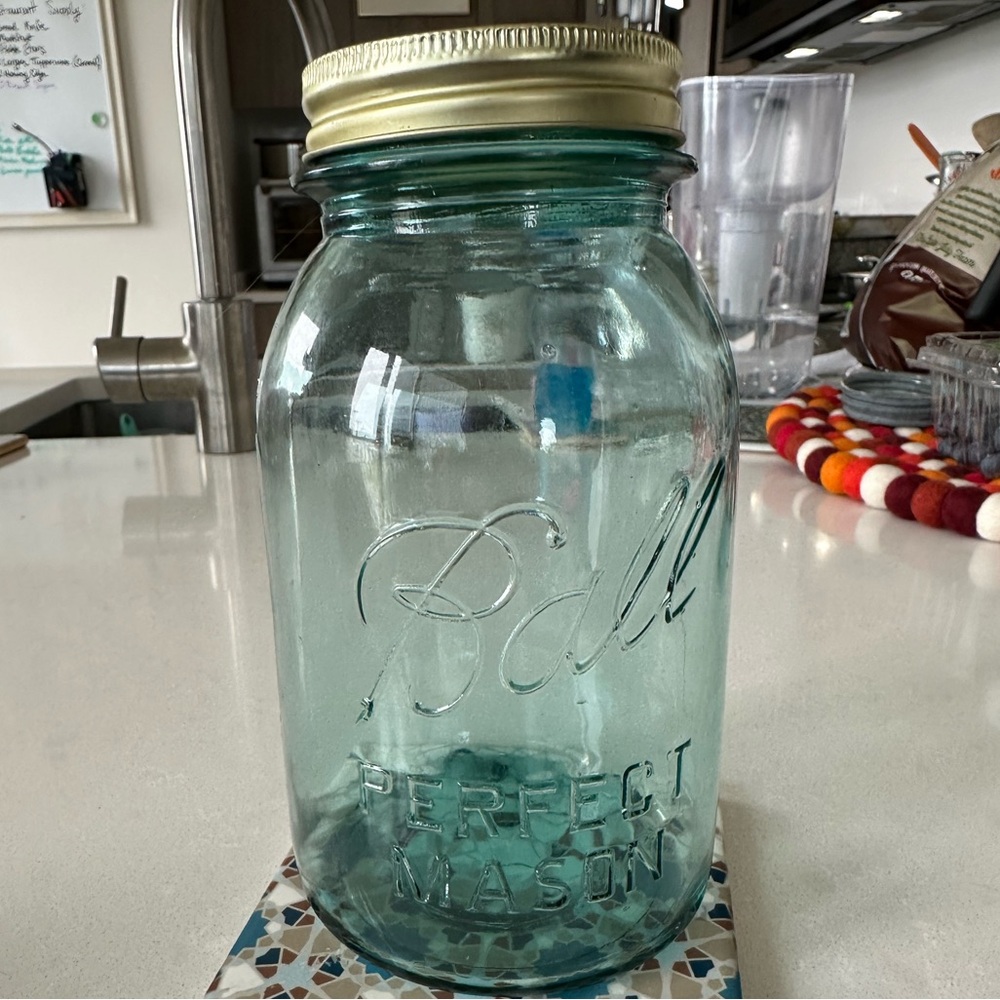 Vintage Ball Perfect Quart Mason Jar
